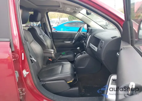 2015 Jeep Compass High Altitude Edition из США, поврежденный, VIN 1C4NJDEB8FD366410